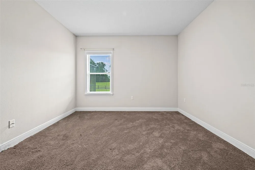 5615 SW 215TH TERRACE Newberry, FL 32669
