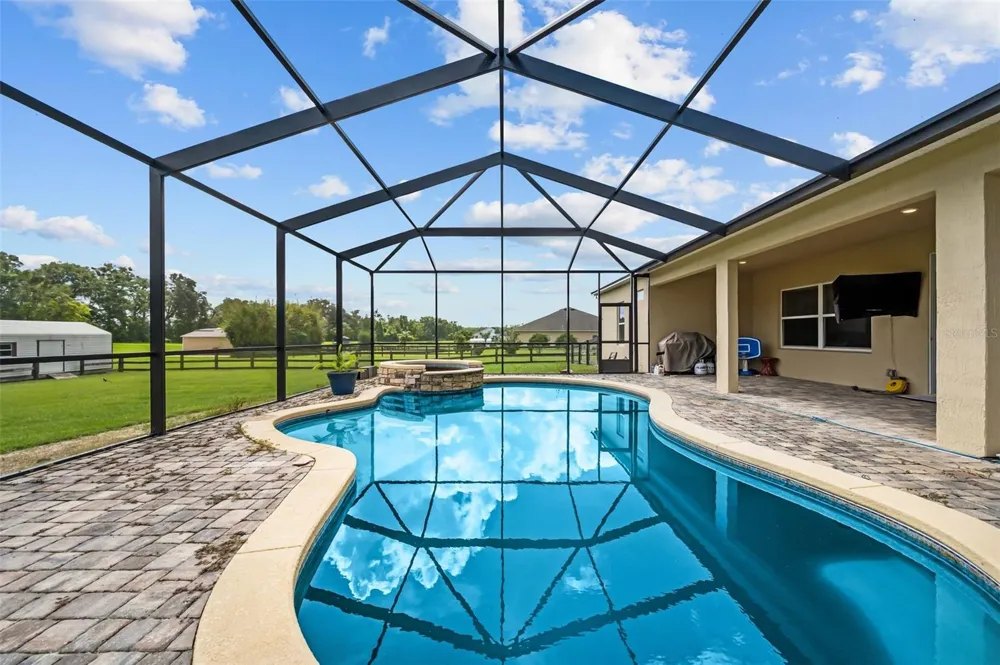 5615 SW 215TH TERRACE Newberry, FL 32669