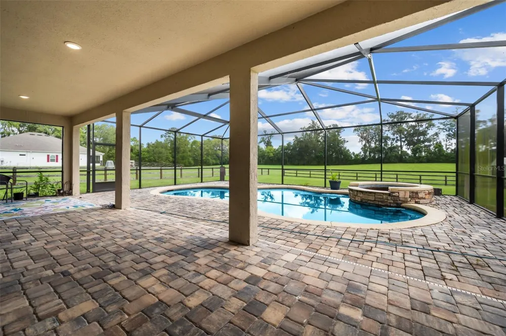 5615 SW 215TH TERRACE Newberry, FL 32669