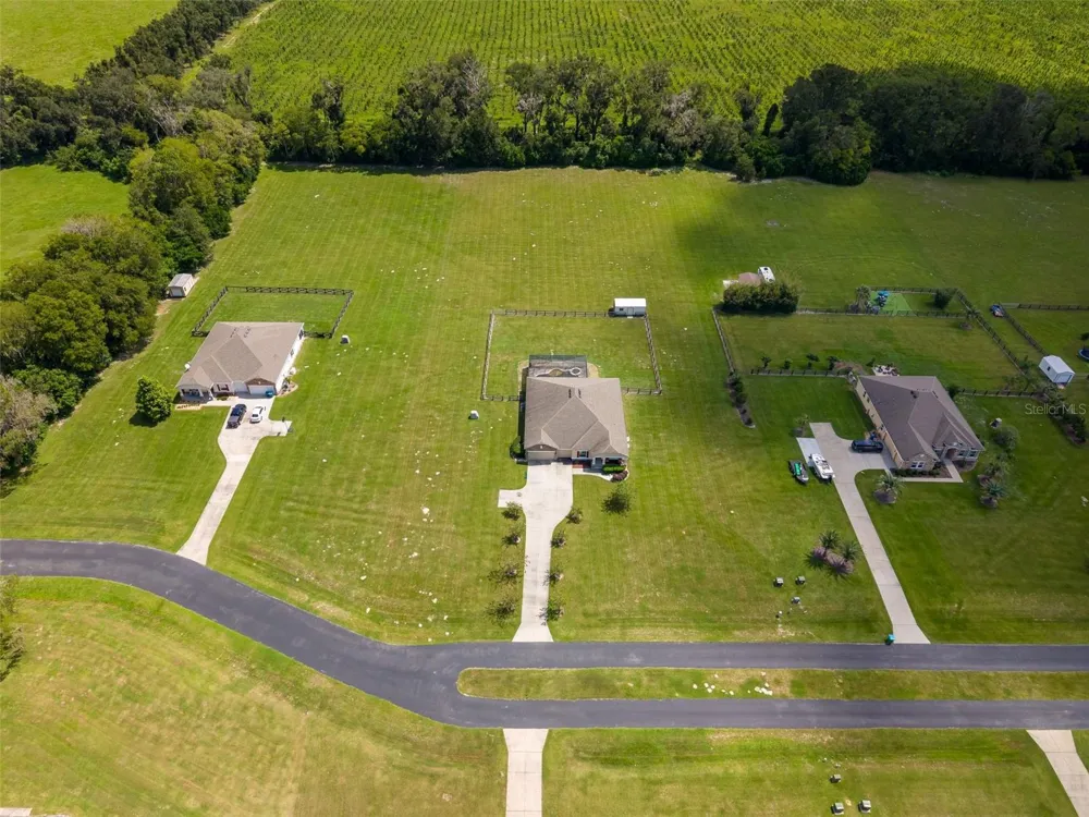 5615 SW 215TH TERRACE Newberry, FL 32669