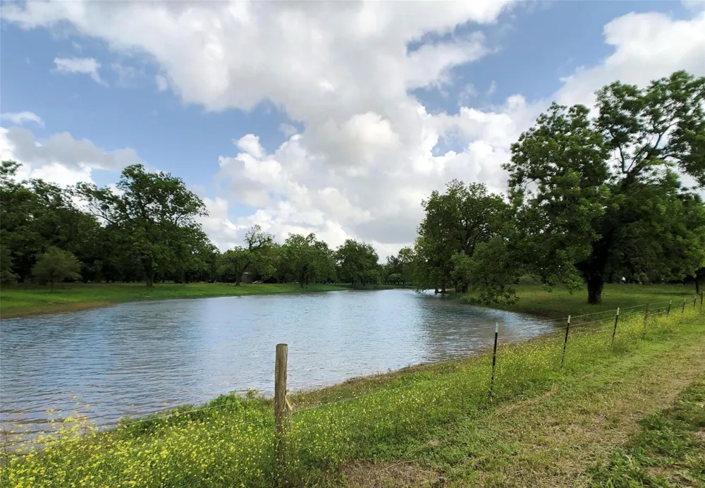 1 Orchard Drive Wharton, TX 77488