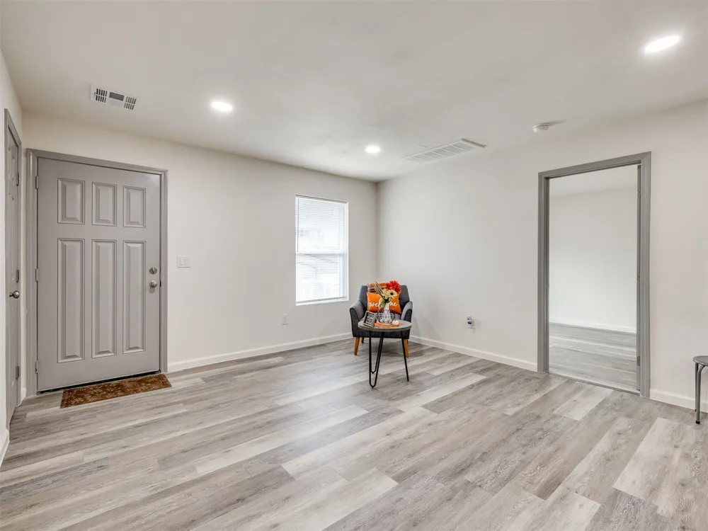 331 W 49th Street Tulsa, OK 74126