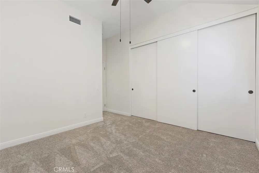 31 Dartmouth Irvine, CA 92612