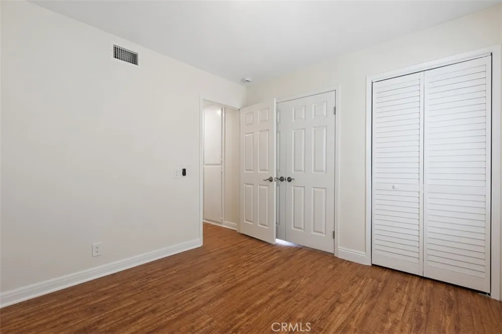 31 Dartmouth Irvine, CA 92612