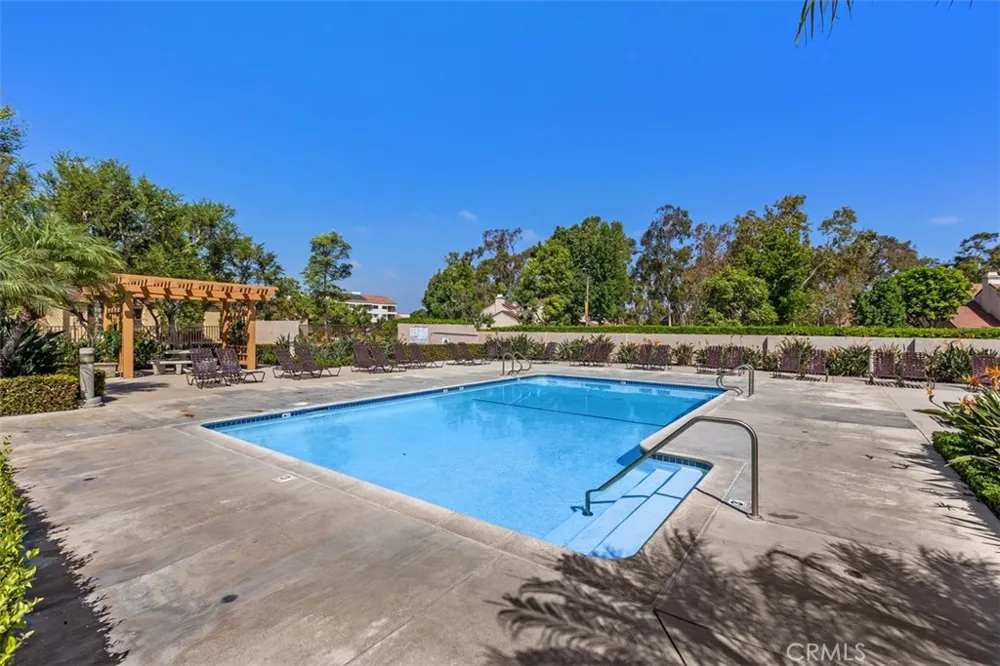31 Dartmouth Irvine, CA 92612
