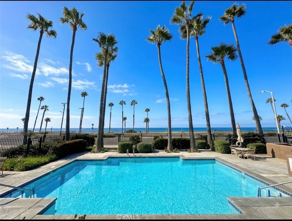 1200 Pacific Coast Huntington Beach, CA 92648