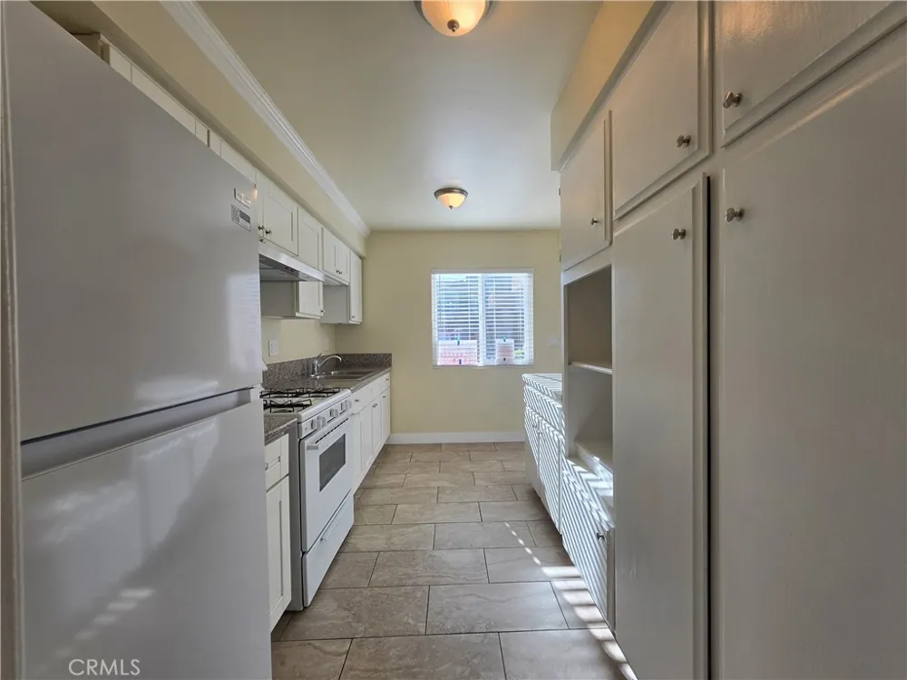 273 Alpine Street #E Upland, CA 91786