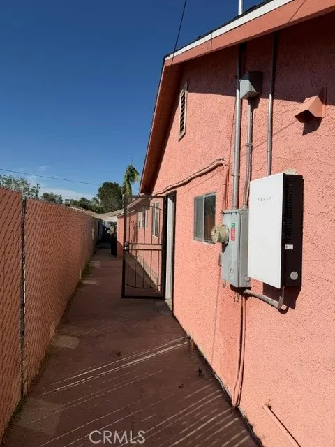 1901 Sunshine Bakersfield, CA 93307