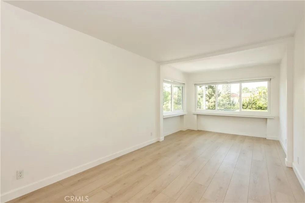 26 Palmento Irvine, CA 92612
