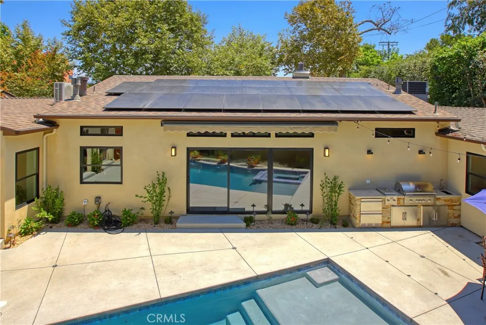 4643 Vantage Avenue Valley Village, CA 91607