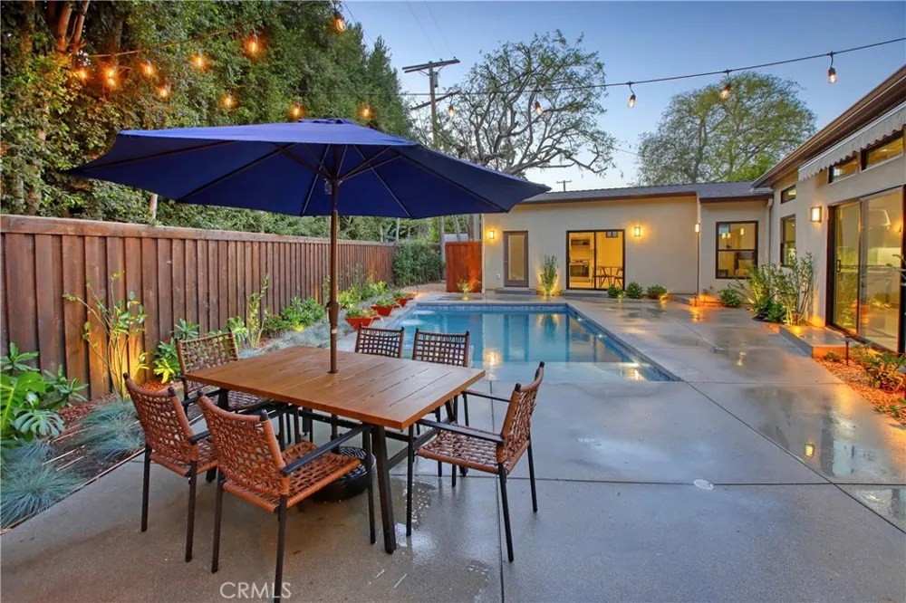 4643 Vantage Avenue Valley Village, CA 91607