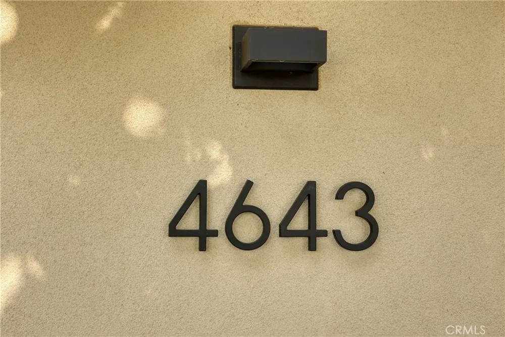 4643 Vantage Avenue Valley Village, CA 91607