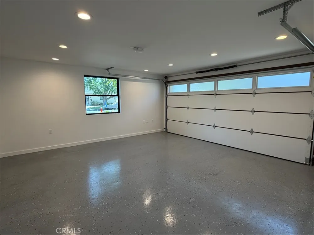 4643 Vantage Avenue Valley Village, CA 91607