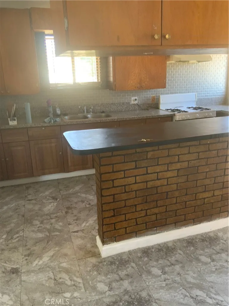 12003 Jersey Norwalk, CA 90650