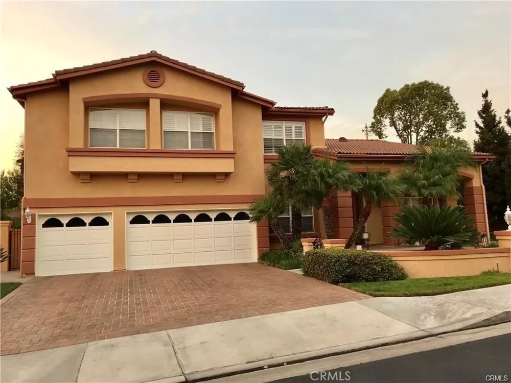 7533 E Endemont Court Anaheim, CA 92808