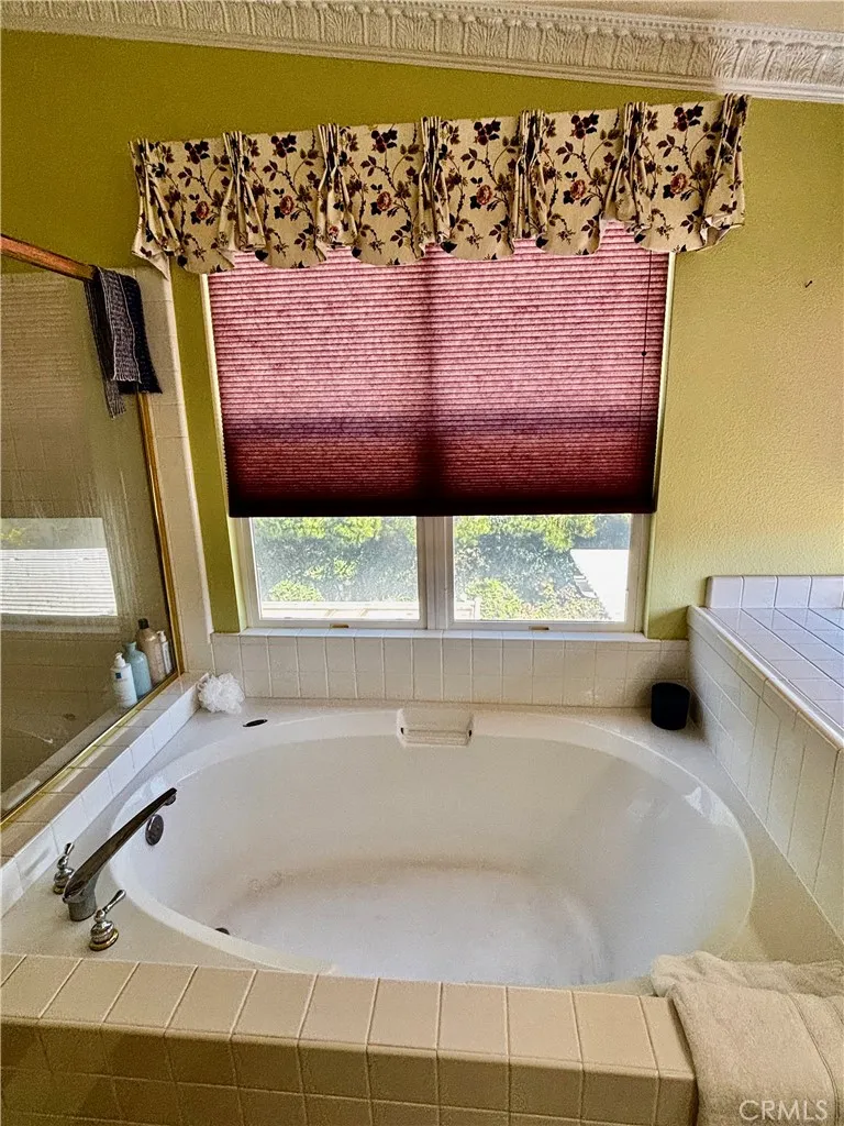 7533 E Endemont Court Anaheim, CA 92808