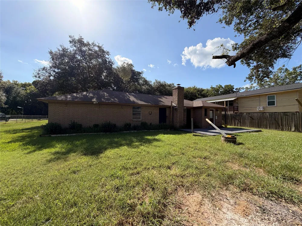3103 Pennsylvania Road Fresno, TX 77545