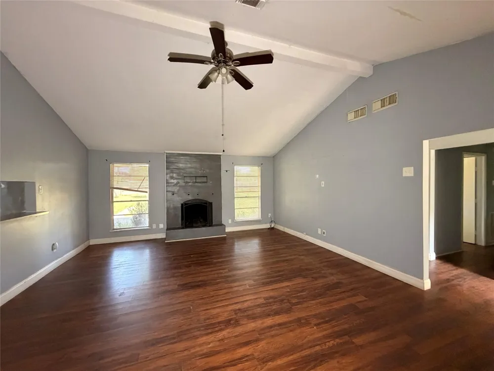 3103 Pennsylvania Road Fresno, TX 77545