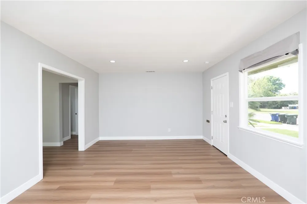 3285 Mountain View San Bernardino, CA 92405