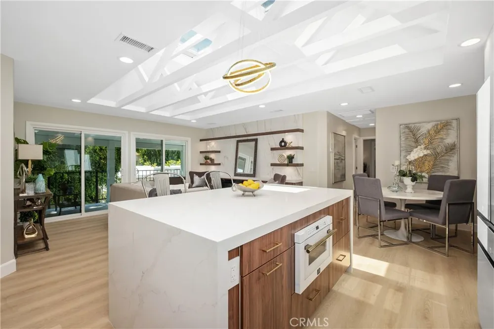 2319 Via Puerta #O Laguna Woods, CA 92637