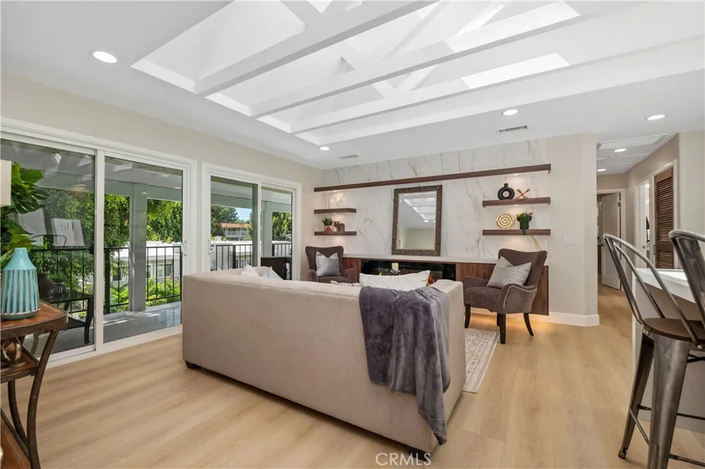 2319 Via Puerta #O Laguna Woods, CA 92637