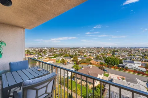 1108 Camino Real #407