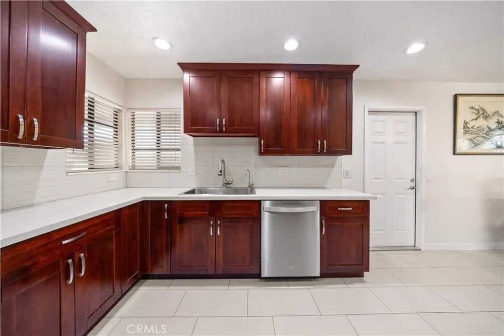 2139 Vivero Drive Rowland Heights, CA 91748