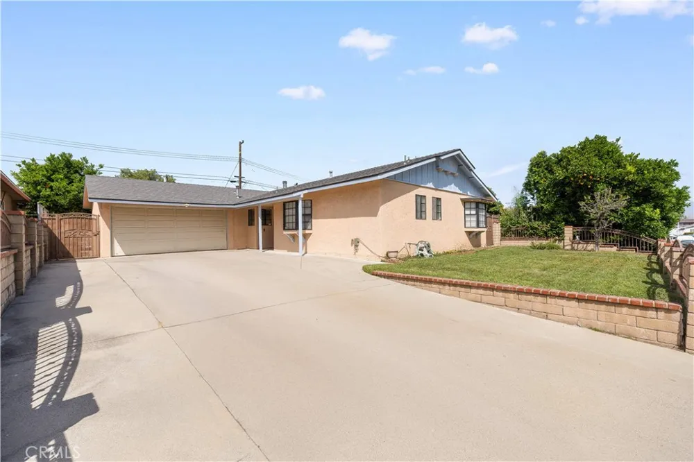 2139 Vivero Drive Rowland Heights, CA 91748