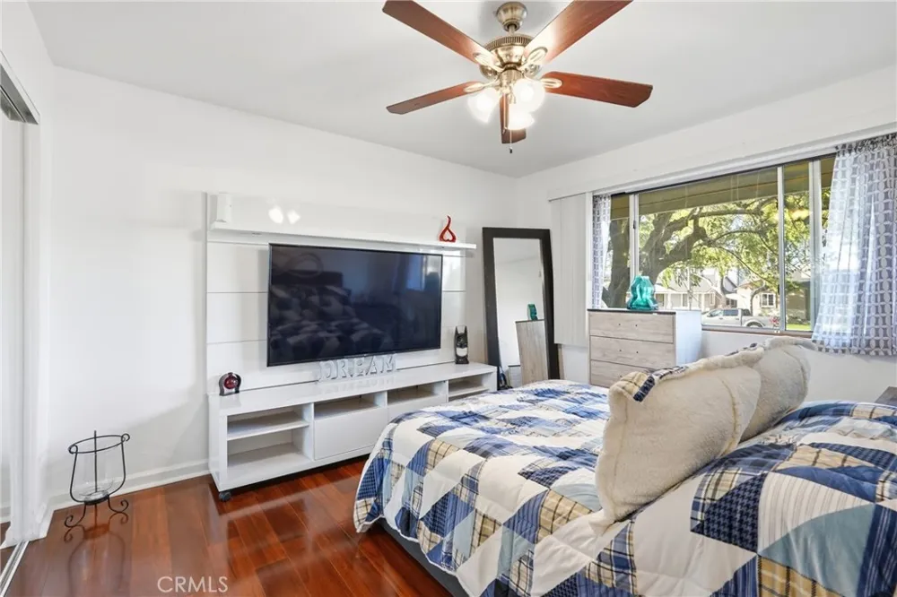 2502 Manhattan Beach #1 Gardena, CA 90249