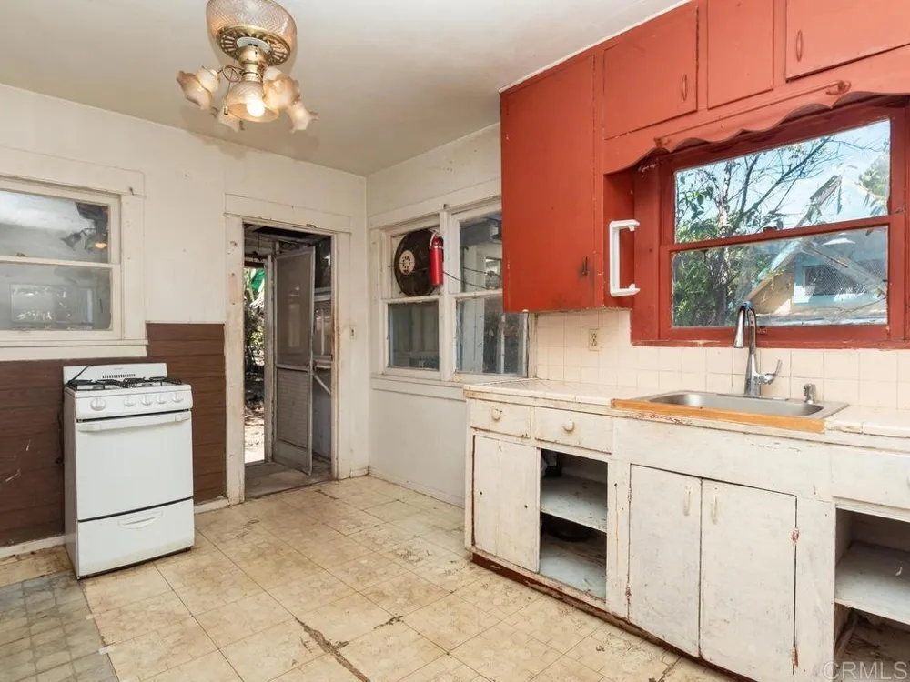 438 Richland Road San Marcos, CA 92069