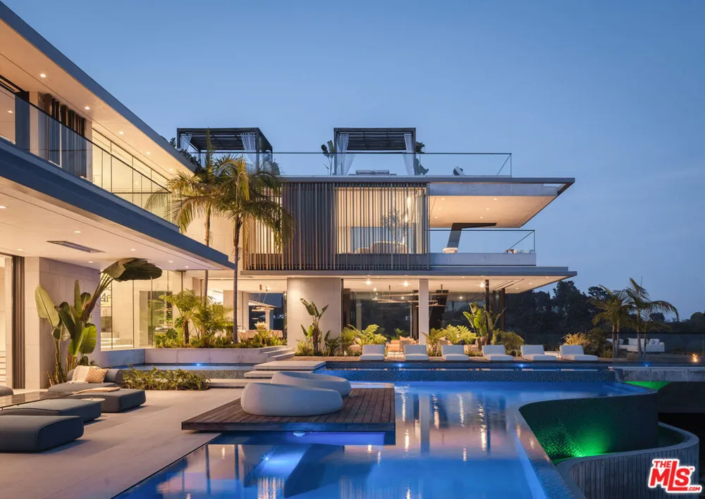11005 Bellagio Place Los Angeles, CA 90077