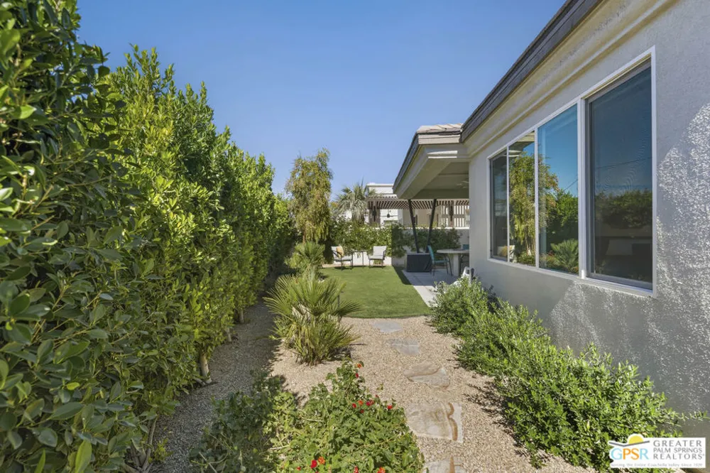 36595 Paseo Del Sol Cathedral City, CA 92234