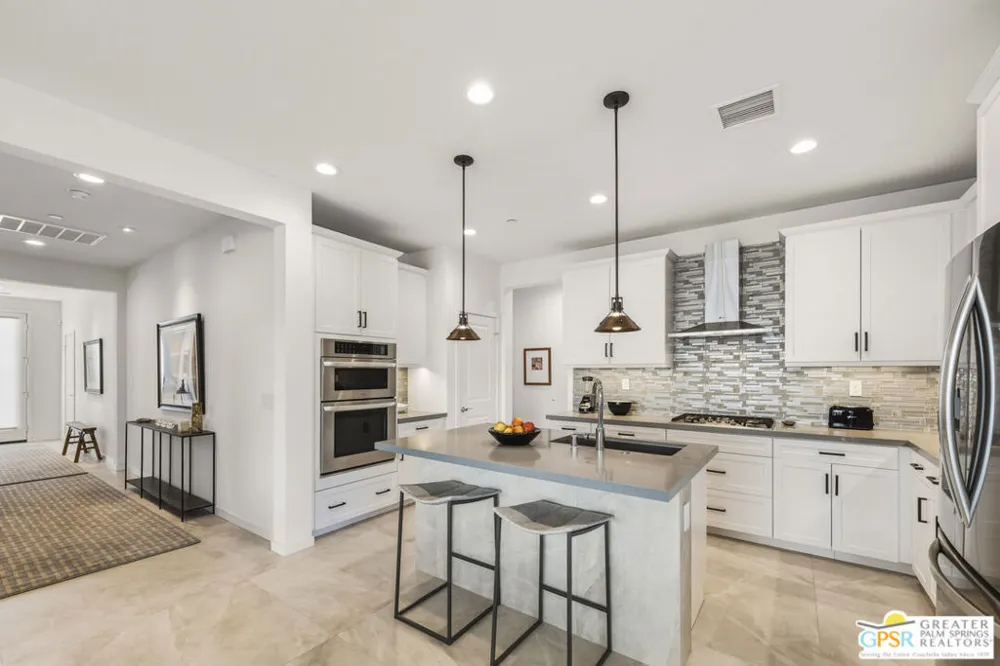 36595 Paseo Del Sol Cathedral City, CA 92234
