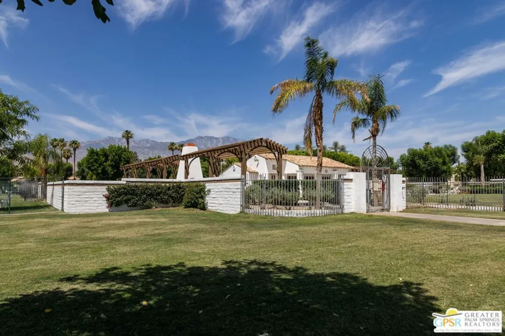 36595 Paseo Del Sol Cathedral City, CA 92234