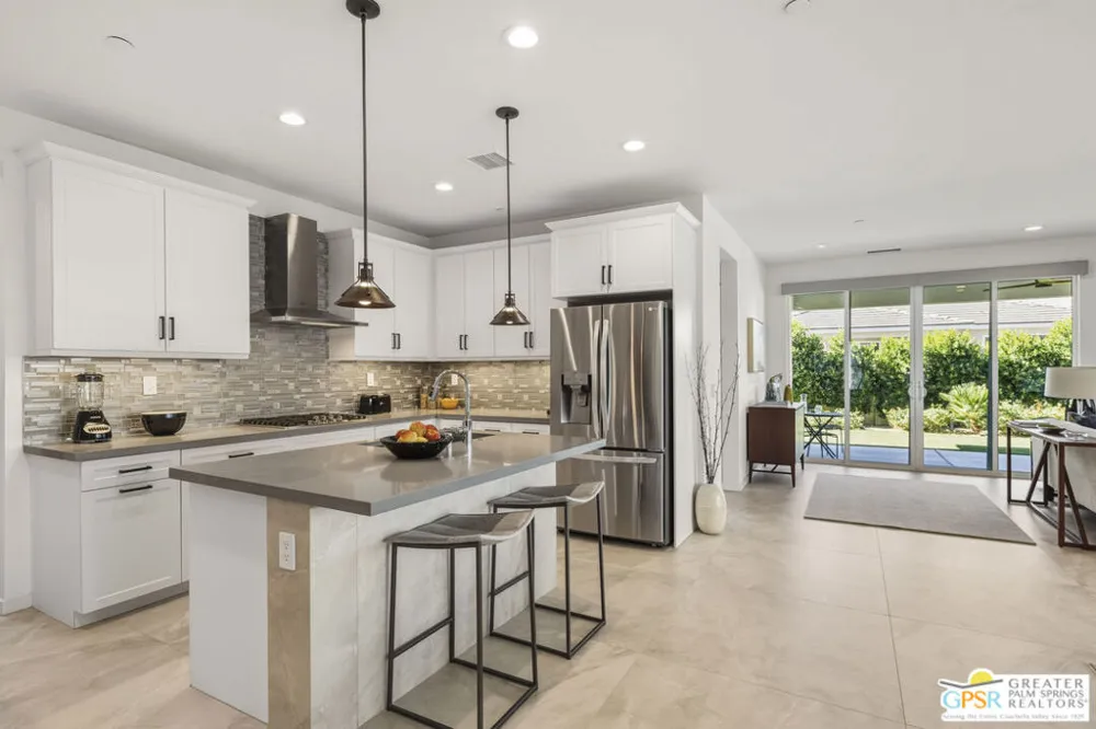 36595 Paseo Del Sol Cathedral City, CA 92234