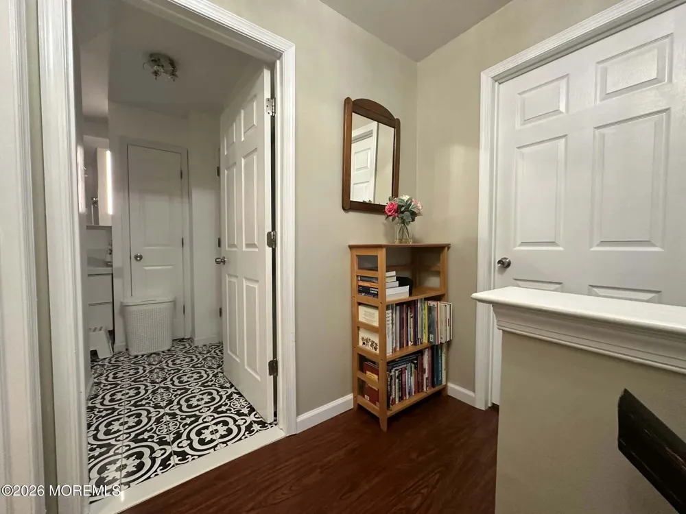 71 New Beginnings Crossing Manalapan, NJ 07726