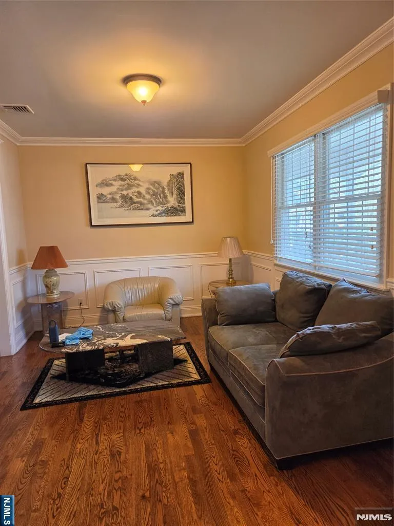 60 1st Harrington Park, NJ 07640