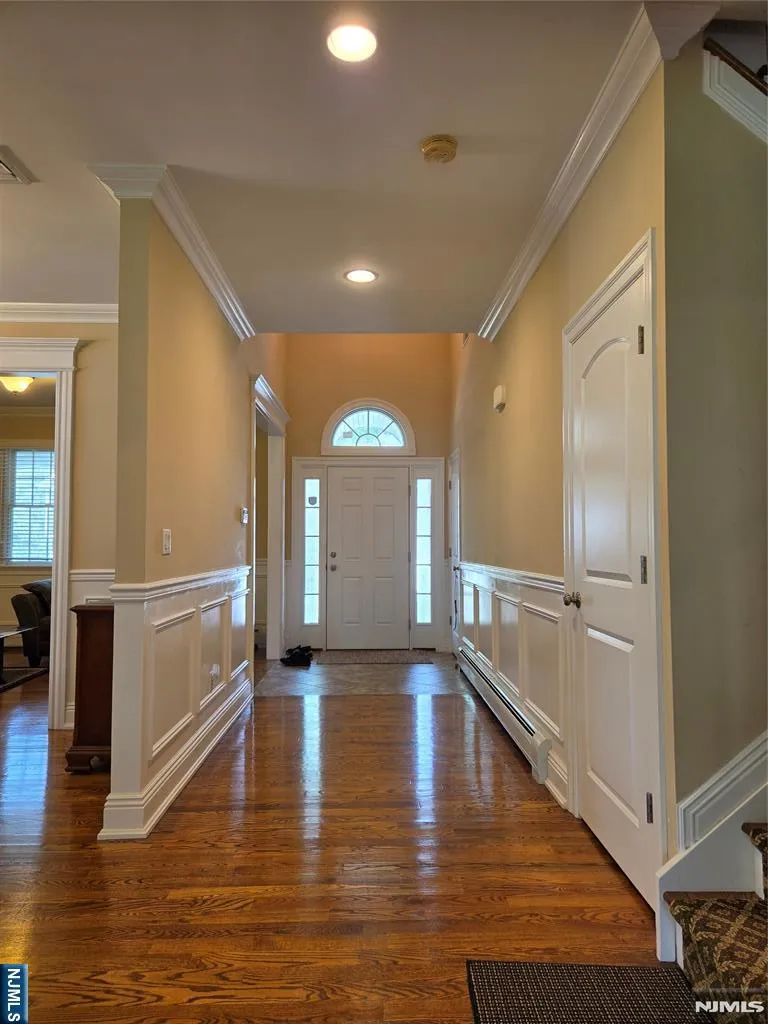 60 1st Harrington Park, NJ 07640