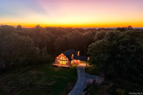 184 Mahls Pond Road