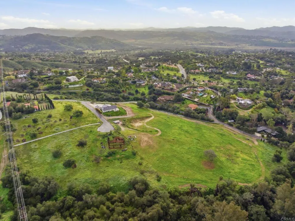 3600 Linda Vista Drive Fallbrook, CA 92028