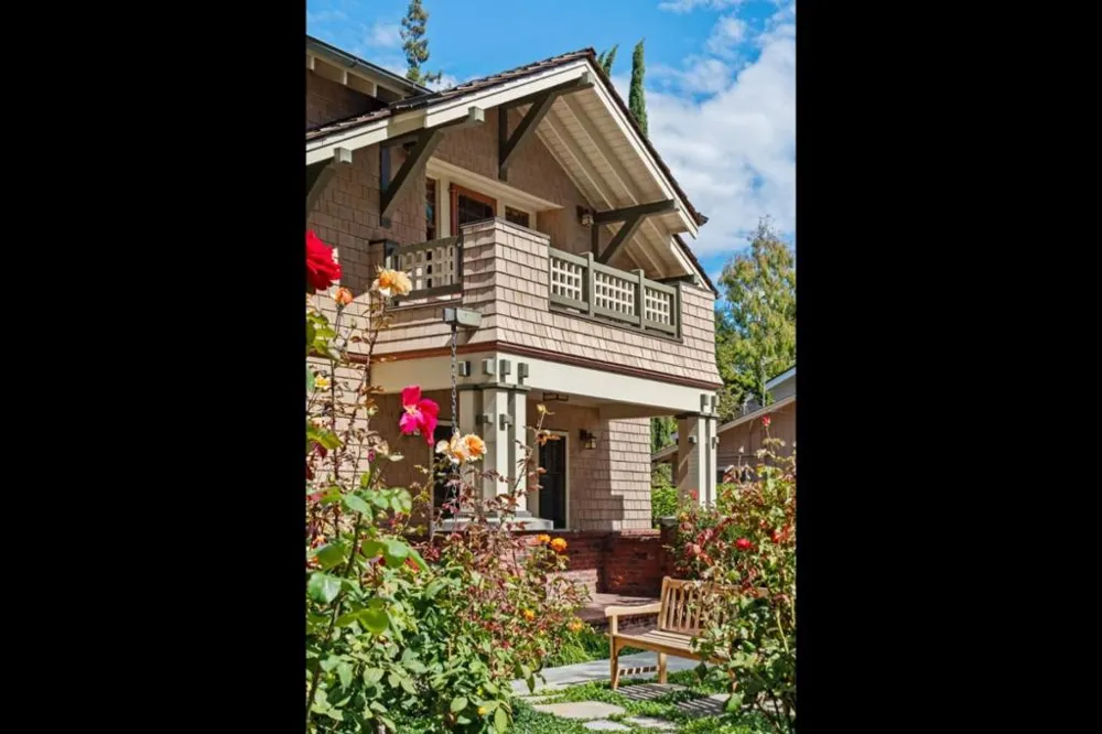 1301 Bryant Street Palo Alto, CA 94301