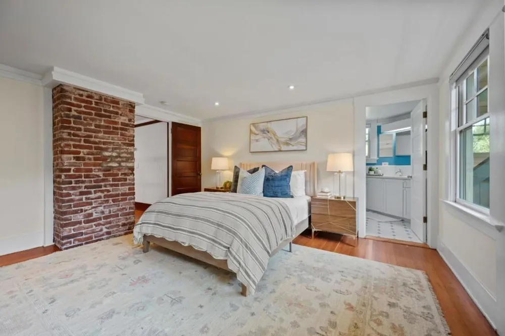 1301 Bryant Street Palo Alto, CA 94301