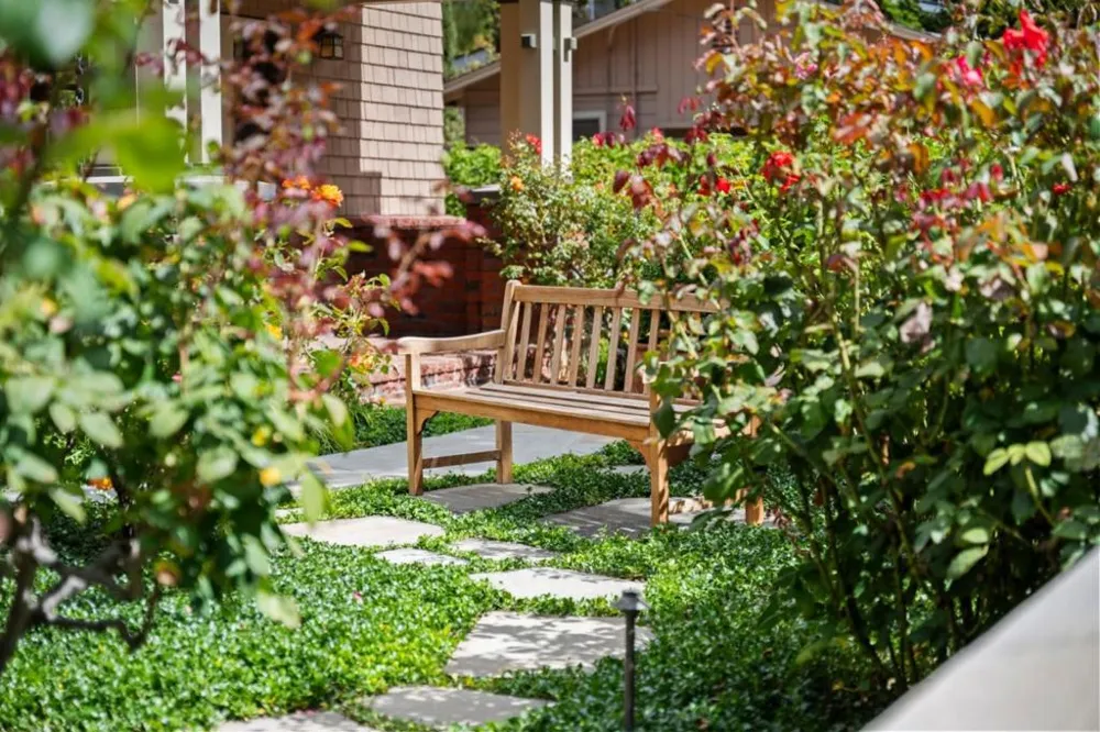 1301 Bryant Street Palo Alto, CA 94301