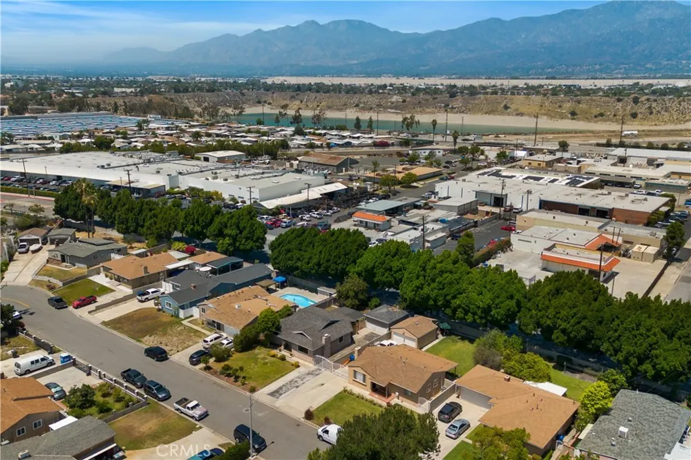 1911 W Palm West Covina, CA 91790