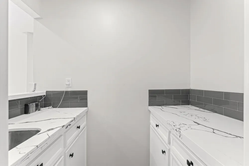 11535 Ella Lee Lane Houston, TX 77077