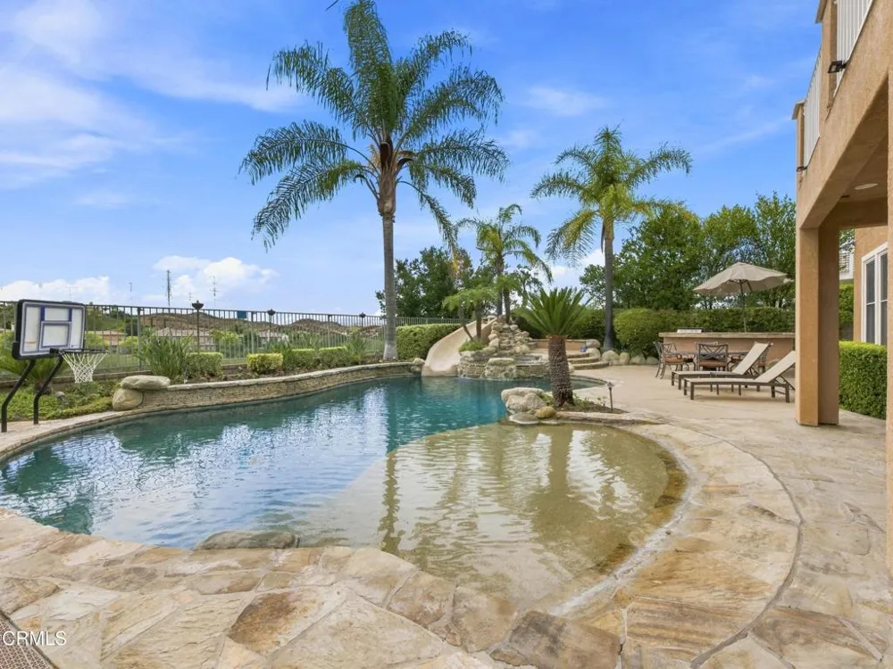 27041 Timberline Terrace Valencia, CA 91381
