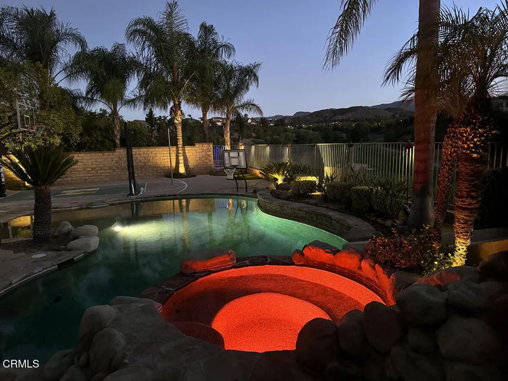 27041 Timberline Terrace Valencia, CA 91381