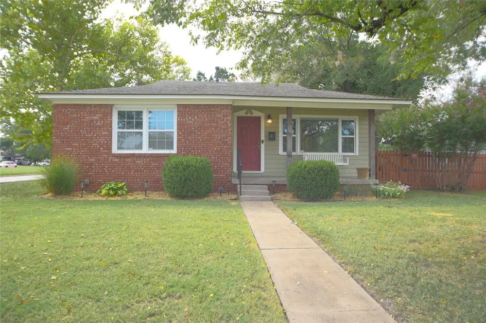 10 S 106th EastPlace Tulsa, OK 74128
