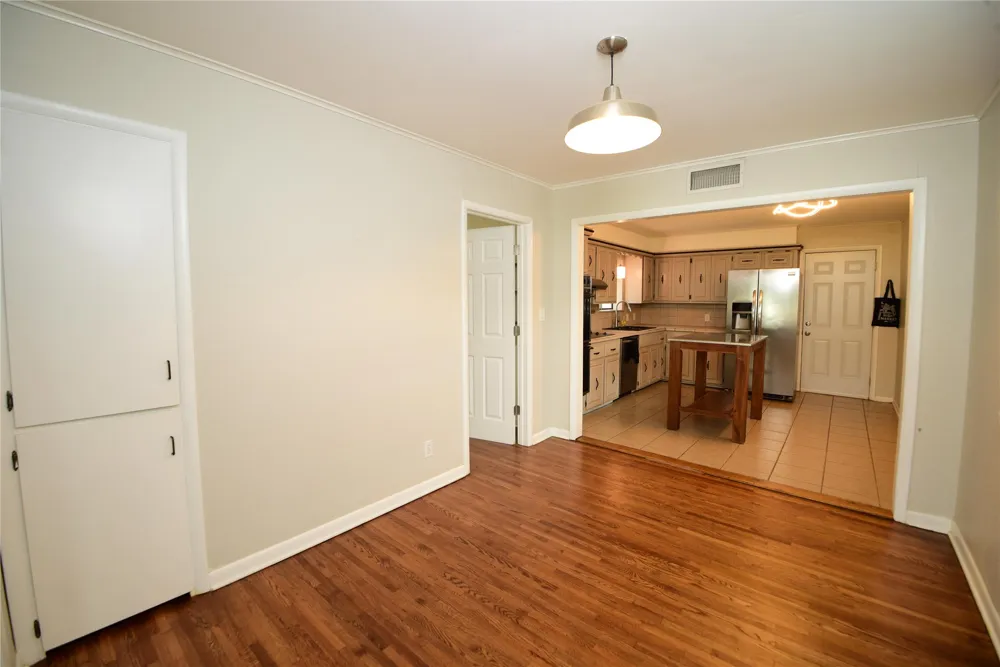 10 S 106th EastPlace Tulsa, OK 74128