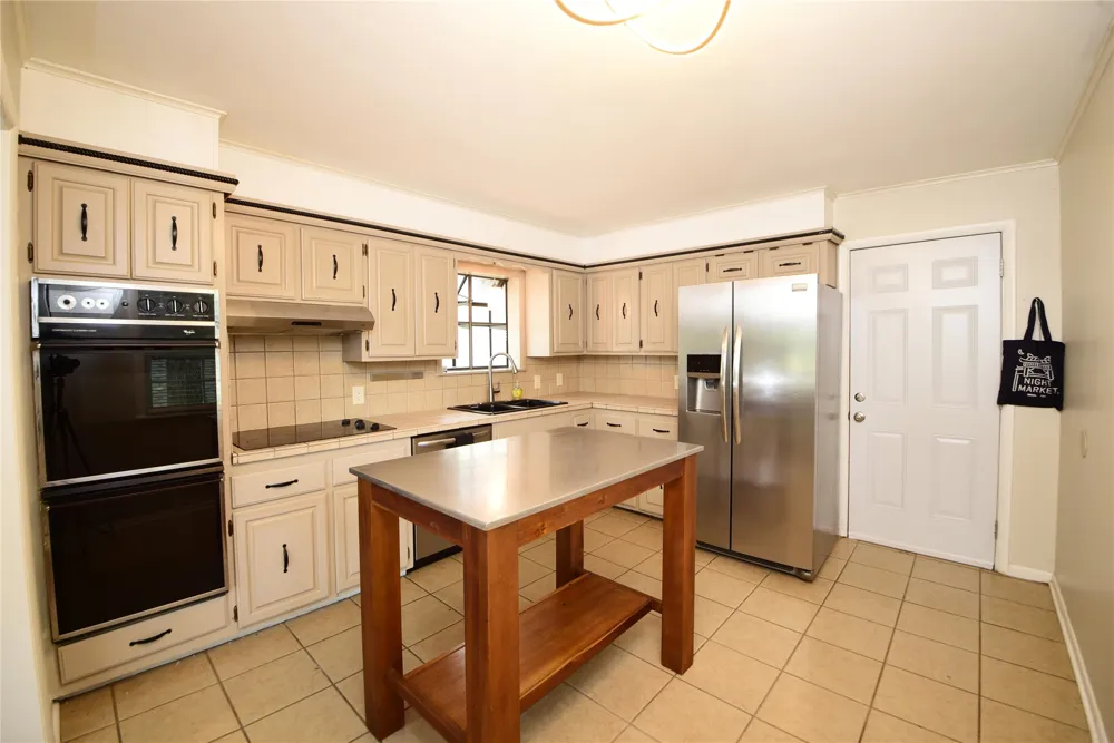 10 S 106th EastPlace Tulsa, OK 74128